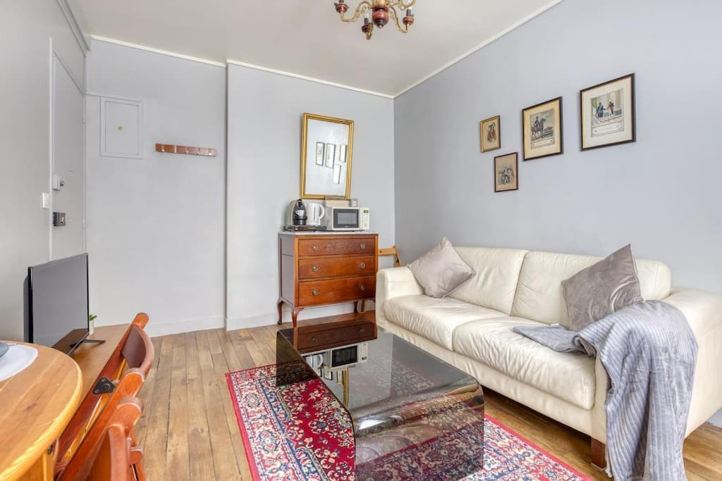 * Le Versaillais*2 Min A Pied Du Chateau Versalles Habitación foto